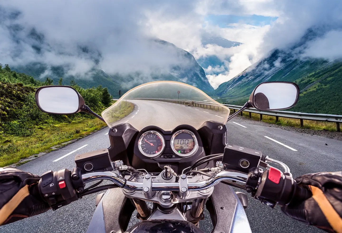 Comment préparer sa moto pour un long road trip